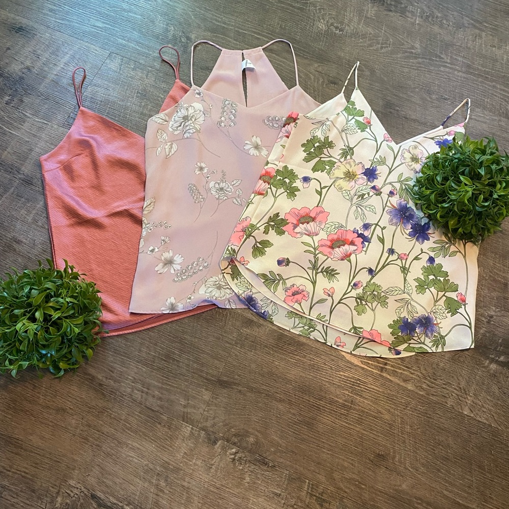 3 Women’s Express Camis